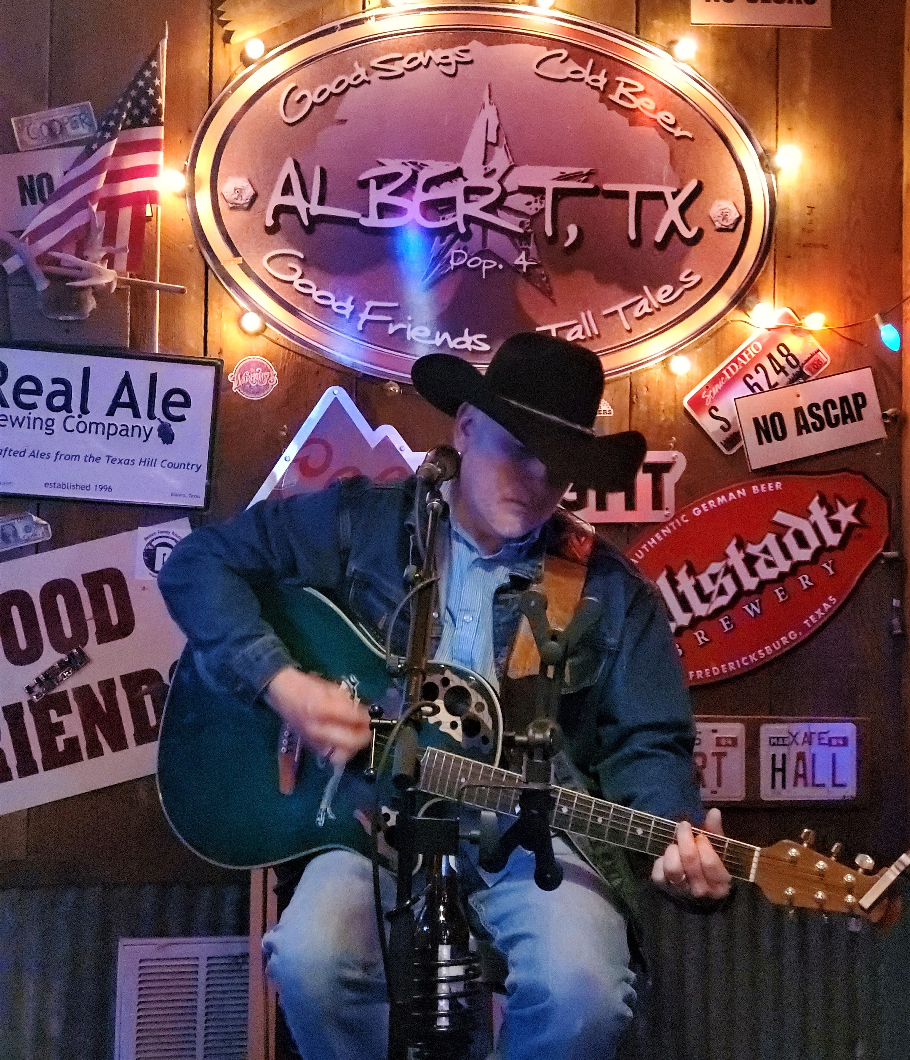 Mark Wayne Hagood performing at Albert TX